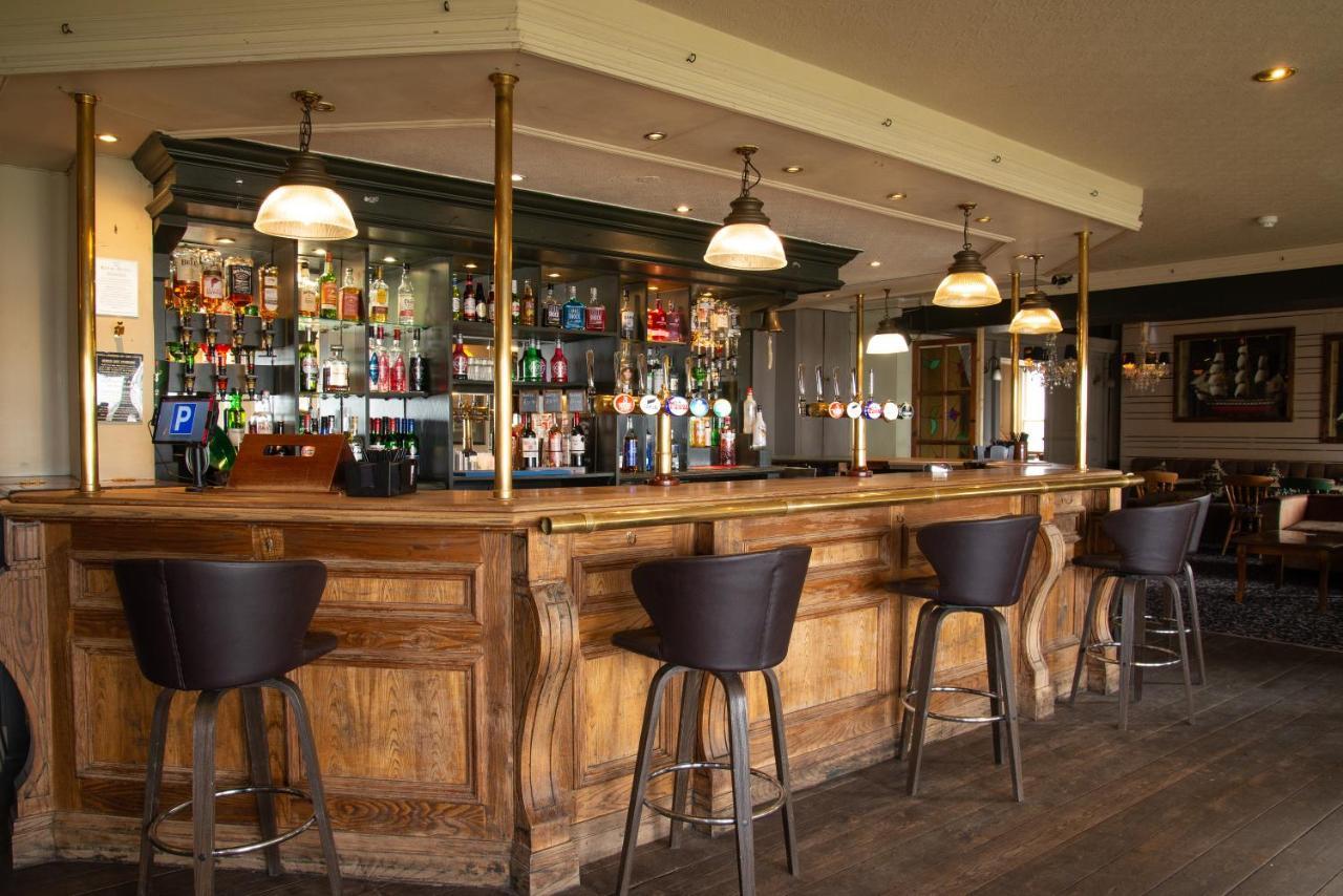 Royal Hotel, Bar & Grill Purfleet Luaran gambar