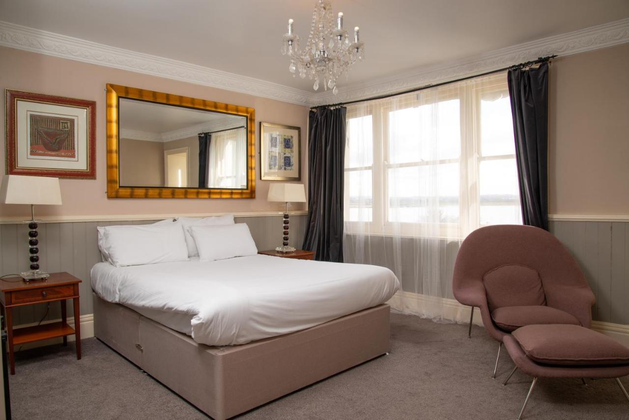 Royal Hotel, Bar & Grill Purfleet Luaran gambar