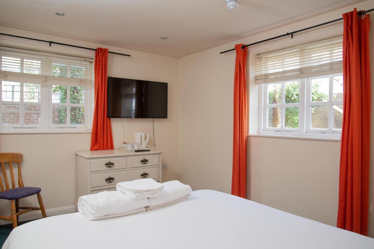 Royal Hotel, Bar & Grill Purfleet Luaran gambar