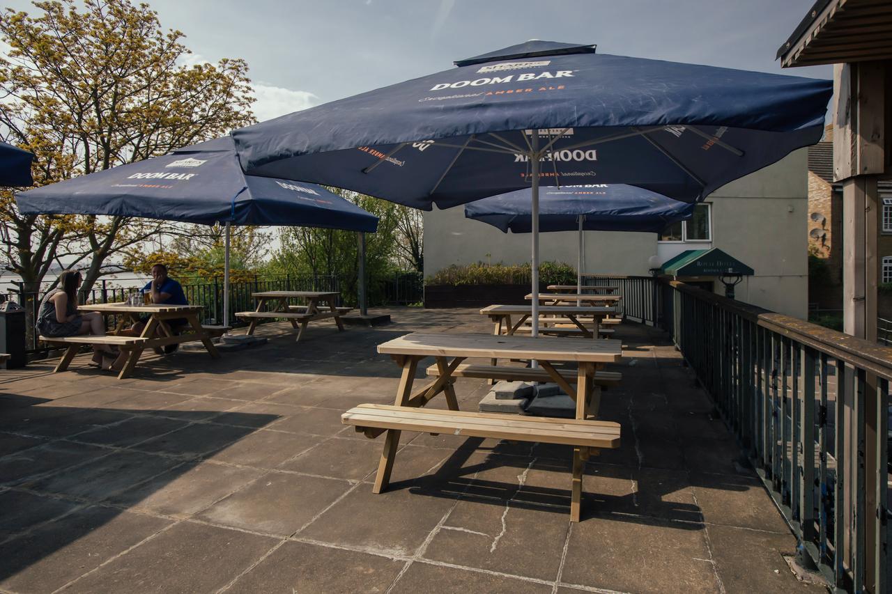 Royal Hotel, Bar & Grill Purfleet Luaran gambar