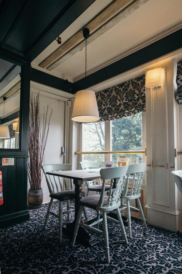 Royal Hotel, Bar & Grill Purfleet Luaran gambar