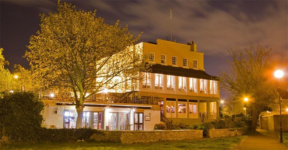 Royal Hotel, Bar & Grill Purfleet Luaran gambar